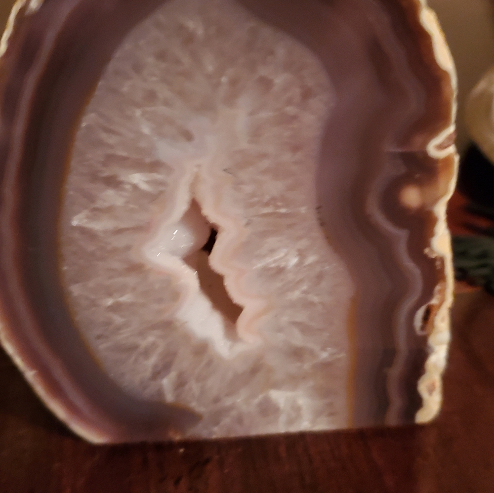 Amethyst crystal - Picture 2 of 2